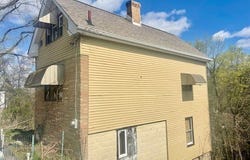 504 Chestnut St, Monessen, PA 15062