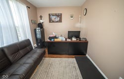 6913 Thousand Oaks Lane, Indianapolis, IN 46214