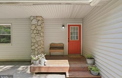 1210 LOGGER Drive, GORE, VA 22637