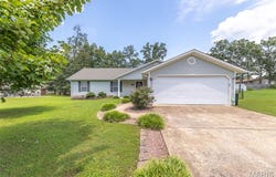 205 County Road 445, Poplar Bluff, MO 63901