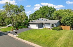 6502 Lancaster Lane N, Maple Grove, MN 55369