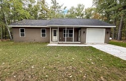 6848 Sequoia Drive, Indian River, MI 49749