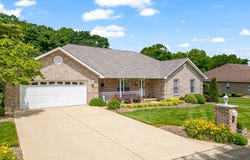 182 Summer Drive, Culloden, WV 25510