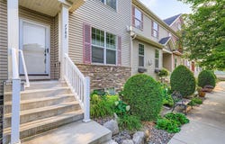 7780 Madelyn Creek Drive, Victoria, MN 55386