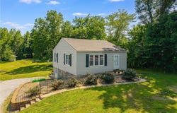 1201 NE 72nd Street, Kansas City, MO 64118