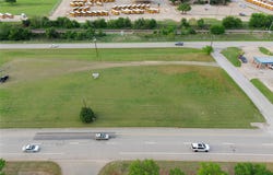 1607 E Scyene Road, Mesquite, TX 75149