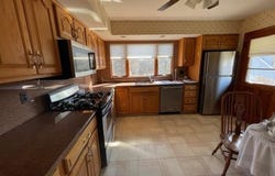 37 Edison Dr, Summit City, NJ 07901