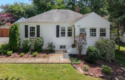 2909 FAIRMONT STREET, FALLS CHURCH, VA 22042