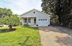 47 Central Avenue, Waretown, NJ 08758
