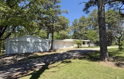 8639 Highway E, Houston, MO 65483