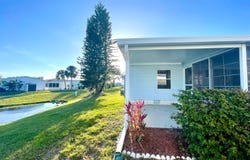 6893 Coconut Grove Circle, Ellenton, FL 34222