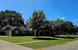 907 N Main Street, Leonard, TX 75452