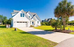 111 E Magens Court, Cedar Point, NC 28584