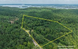 Birdsong Rd, HOLLADAY, TN 38341