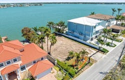 6 PARADISE LANE, TREASURE ISLAND, FL 33706