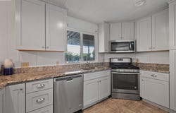 10956 Green St, Columbia, CA 95370