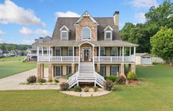 92 River Walk Parkway, Euharlee, GA 30145