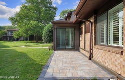 20 Lexington Court, Red Bank, NJ 07701