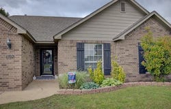 1102 E 146th Place S, Glenpool, OK 74033