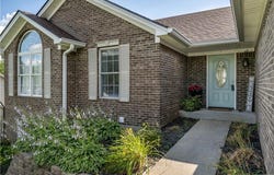 5106 Everett Avenue, Floyds Knobs, IN 47119
