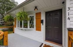 314 QUITTAPAHILLA DRIVE, LEBANON, PA 17042