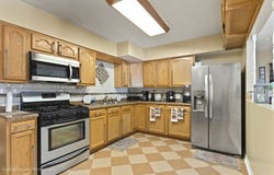 109 Walnut Street, Park Forest, IL 60466