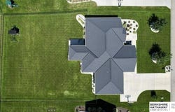 6752 56th Avenue Place, Columbus, NE 68601