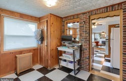 206 REX, LEBANON, PA 17042