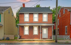 612 WALNUT STREET, LEBANON, PA 17042