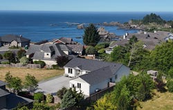 7205 EDGE CLIFF DR, Brookings, OR 97415