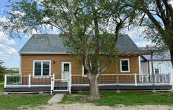1702  2nd Road, Waterville, KS 66548