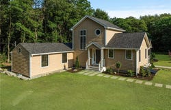 91 Carr Lane, Jamestown, RI 02835