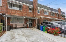 1020 E 213th Street, Bronx, NY 10469