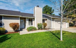 300 Meadowbrook Dr, Nampa, ID 83686