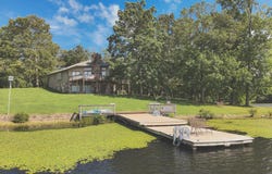 137 Lake Shore Boulevard, Coalmont, TN 37313