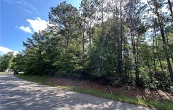 Ridge Road, Seale, AL 36875