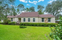 389 Pine Valley rd, Douglas, GA 31535