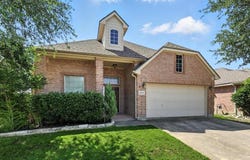 2916 Red Wolf Drive, Fort Worth, TX 76244