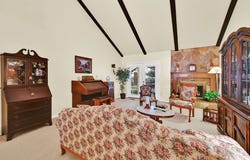 5494 S 250 E, Washington Terrace, UT 84405