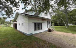 410 W 2nd Ave, Keewatin, MN 55753