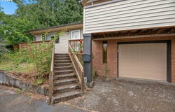 430 E HEREFORD ST, Gladstone, OR 97027