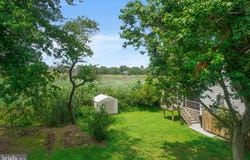 5421 & 5423 DEEP HOLE RD, CHINCOTEAGUE ISLAND, VA 23336