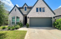 111 Chinaberry Bnd, Bastrop, TX 78602