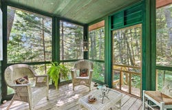 13 Eggemoggin Way, Harpswell, ME 04079