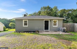 2354 POLK VALLEY ROAD, HELLERTOWN, PA 18055
