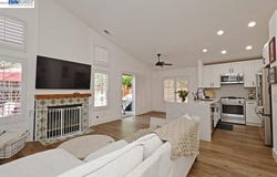 3714 Reflections Dr, Pleasanton, CA 94566