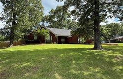 6420 Sand Hill Avenue, Shreveport, LA 71107