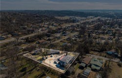 1805 S Y ST, Fort Smith, AR 72901
