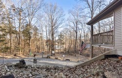 207  Tanglewood Dr, Cadiz, KY 42211