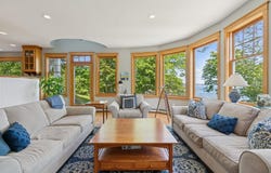 17 Birch Knolls, Cape Elizabeth, ME 04107